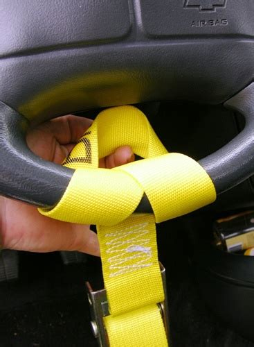 steering wheel strap for towing